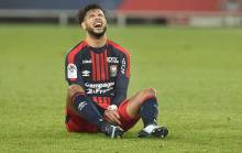 Auteur de quelques gestes techniques de très grande classe, Youssef Aït Bennasser hurle sa frustration au coup de sifflet final après la défaite du Stade Malherbe face à l'OL.
