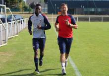 Après avoir débuté la préparation avec le Stade Malherbe, Durel Avounou a rejoint l'US Orléans avec qui il a inscrit un doublé le week-end dernier