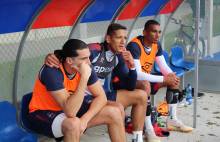 Enzo Crivelli, Yacine Bammou et Alexander Djiku vont eux rester à Caen durant cette trêve internationale et reprrendront l'entraînement mercredi matin