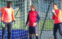 Destiné Jopanguy (à gauche) à l'entraînement avec Yann Chevallier et Estébane Picot, son coéquipier en U17 Nationaux