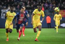 Auteur d'une faute sur Valentin Rongier, Yoël Armougom sera suspendu face au Toulouse FC après avoir reçu trois cartons jaunes en moins de dix matchs