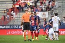 Éric Wattellier avait averti Yacine Bammou et Emmanuel Imorou lors de la rencontre face à l'OGC Nice à d'Ornano
