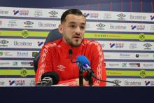 Alors que Frédéric Guilbert est suspendu demain pour le 16e de Coupe de France, Jonathan Gradit devrait être titularisé face à l'ES Viry-Châtillon