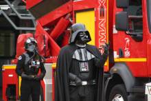 De nombreux personnages de Star Wars seront présents avec les sapeurs-pompiers de Caen à partir de 18h00 sur l'esplanade