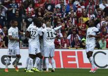 La joie des joueurs du Stade Malherbe après l'ouverture du score de Damien Da Silva lors de la victoire (0-2) sur la pelouse du LOSC la saison dernière