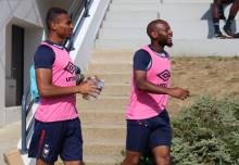 Ici avec Alexander Djiku durant la préparation, Baïssama Sankoh a effectué son retour à la compétition avec l'équipe réserve