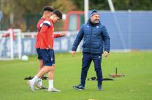 Pascal Dupraz et les joueurs du Stade Malherbe vont retrouver le chemin de l'entraînement ce lundi matin