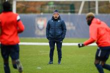 Pascal Dupraz et ses joueurs retrouveront les terrains d'entraînement ce lundi matin 
