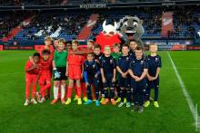 Les jeunes du LC Bretteville / Odon et de la JS Ay ont participé au Challenge de la mi-temps lors de SM Caen / B.Châteauroux