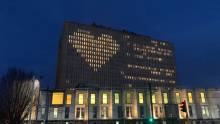 Les équipes du CHU doivent actuellement lutter contre le COVID_19 qui touche toutes les régions de France
