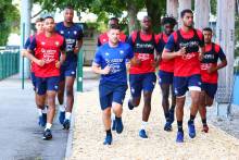 Les joueurs du Stade Malherbe Caen ont alterné entre travail physique et jeu avec ballon lors de cette reprise