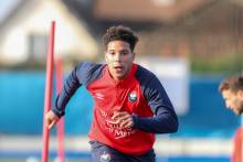 Suspendu le week-end dernie face au Pau FC, Nicholas Gioacchini est présent dans le groupe pour le déplacement à Grenoble