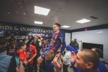 La joie de Benjamin Jeannot et des Caennais dans le vestiaire après la victoire face au Clermont Foot
