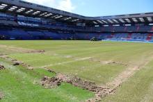 Les travaux de réfection ont débuté ce mercredi matin sur la pelouse du Stade Michel d'Ornano